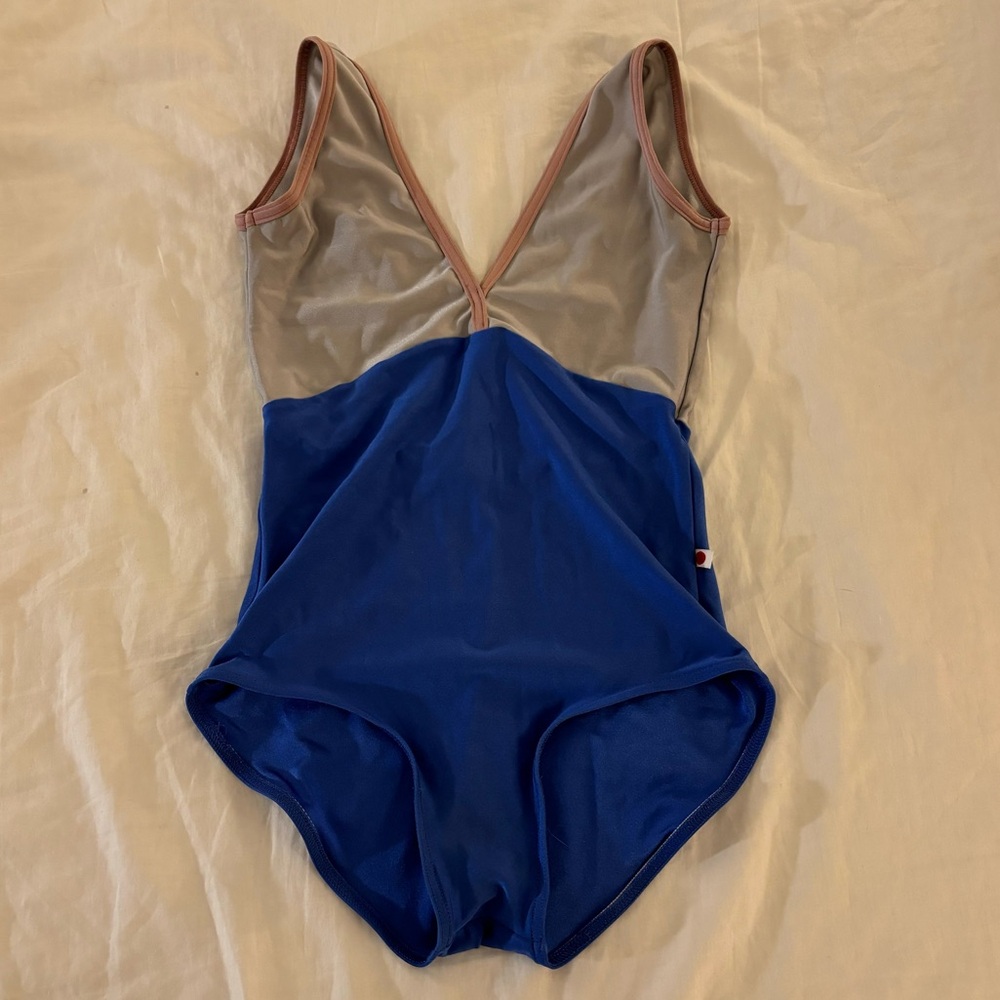 alicia yumiko leotard